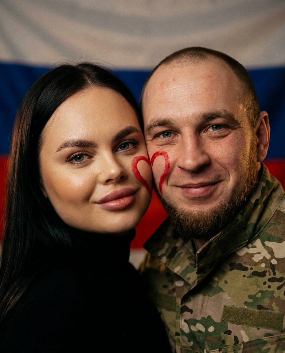 Поровну реалистичное фото в стиле поп-колл...