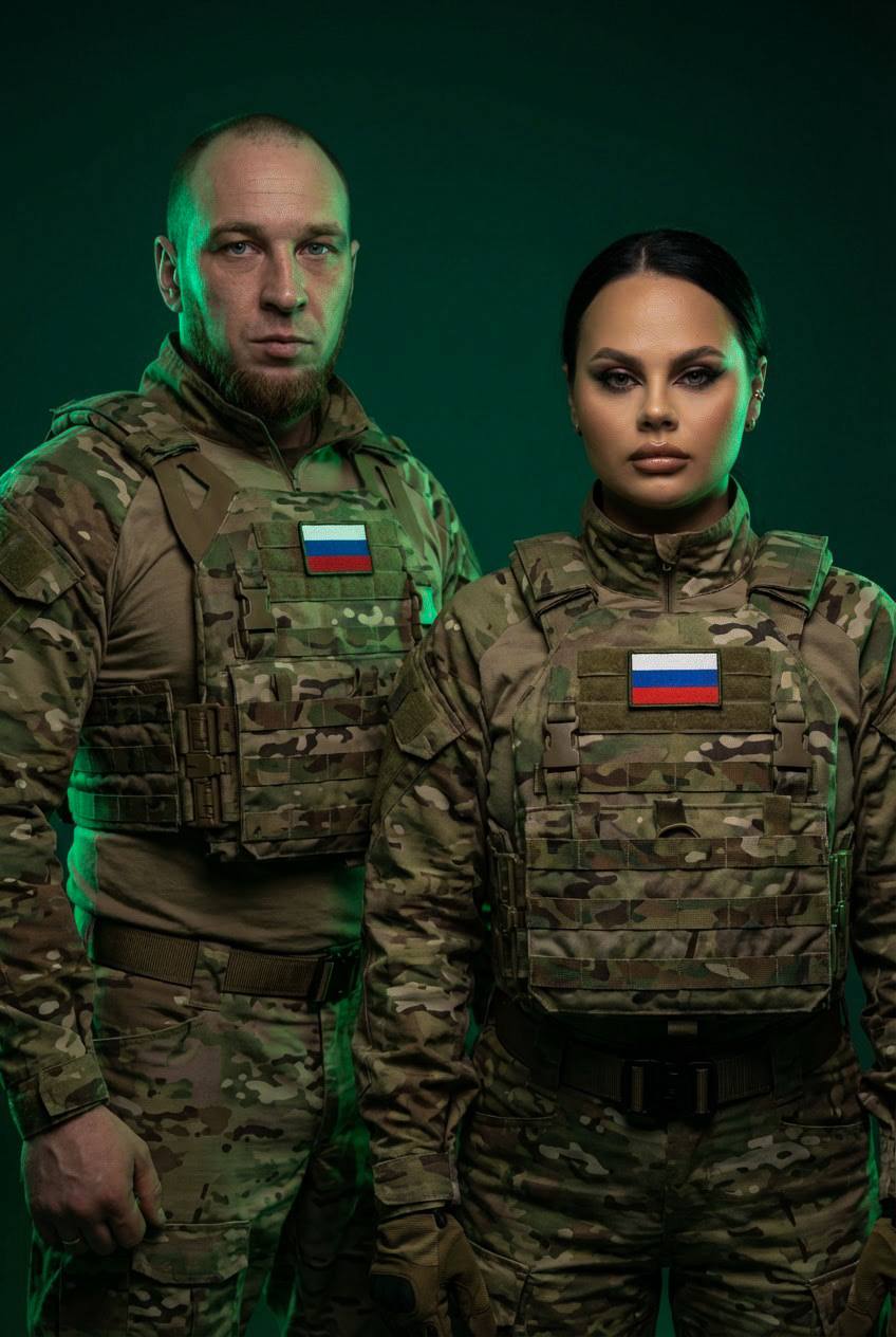 Высокодетализированный портрет мужчины сол...