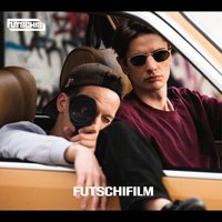 1000 46 - Futschis