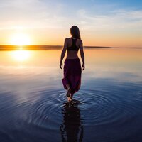 Gentle Music for Night Peace - 852 Hz Solfeggio Tones & Calm Relaxing Sounds & Exotic Relax Music World