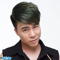Thế giới trong anh - Cao Tùng Anh