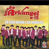 Quebradita En El Mar (En Vivo) - Banda Arkangel R-15
