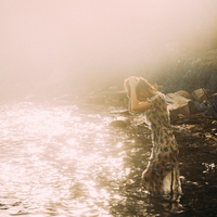 Cast Away - Ella Vos