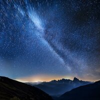Sonidos Flotantes Para La Noche - Relajarse bien & Desastres naturales & Música Alta Calidad para Espresso