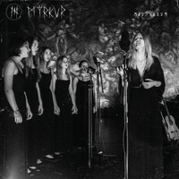 Den lille piges død - Myrkur