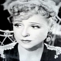 C'est La Saison D'amour - Yvonne Printemps