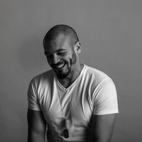 O Spokoju - Ukeje