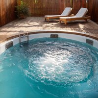 El Flujo De Un Sonido Suave - Paisajes susurrantes & Spa Relajación y Spa & Musica para Masajes