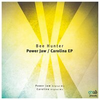 Carolina - Bee Hunter