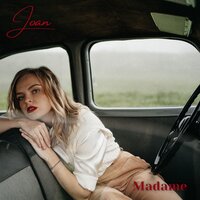 Madame - Joan