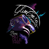 Hands Up - Pries