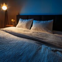 Ecos Suaves Para Una Noche Serena - Modo de transmisión & Dormir Cansado & Terapia Oceánica