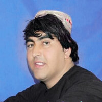 Ta Kawa Ghamaz De Yam Da Me Bekhi Khowasha - Essa Khan Showqi