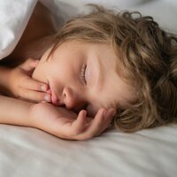 Soothing Quiet Night Tune - Deep Sleep Music Club & Subliminals For All & Alpha Waves!