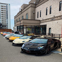 Lamborghinis - Prezi