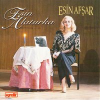 Üsküdar'a Gideriken - Esin Afşar