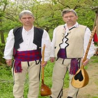 Dua Me U Martue - Idajet Sejdiu & Vellezerit Jashar, Idajet Sejdiu & Vellezerit Jashar