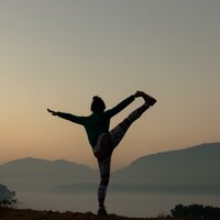 Yoga’s Yawning Yarn - Calm Yoga Music & Ambient Owl Music & Life Flows
