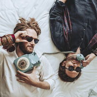Looking for Attention - Djakarta & Keilimei