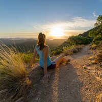 Fluidez Musical Sin Límites - Ruido de la naturaleza & Sonidos de playa & Sonidos cálidos y fríos de fuego