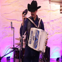 Esa Chiquilla (En Vivo) - Diego Jimenez