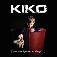 Sourire en coin d'une valse à mi-temps - KIKO