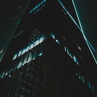 Line - Izzamuzzic