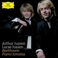 Beethoven: Piano Sonata No. 13 In E Flat Opus 27 No. 1: 3. Adagio Con Espressione - Arthur Jussen & Ludwig van Beethoven