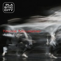 À La Follie - Nicole Moudaber