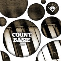 I Can't Believe That You're in Love With Me - Count Basie & Joe Williams