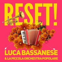 Soldati buoni e soldati cattivi (Canzone contro la guerra) - Luca Bassanese