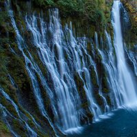 Petals on the Water - Relaxation Music Guru & Rising Higher Meditation & Childrens Music