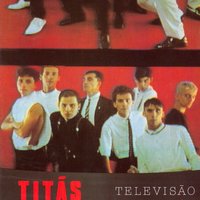 O homem cinza - Titãs