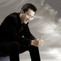 Sa Mac Tinh Yeu - Hoang Bach
