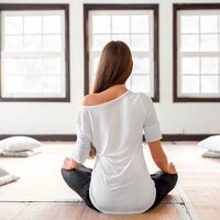 Echoes of Serene Sounds - Focus on Breathing & Meditating Universe & Stereo Creek