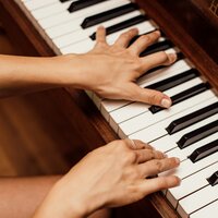 Yoga - Soft Piano & Study Academy