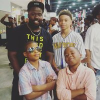 Hit Dem Folks on Christmas - woodgrain grip & Elijah & David & Isaiah