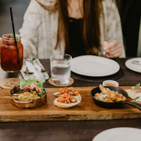 Background for Weekday Dinners - Chilled Morning Music