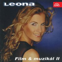 Dlouhá Bílá Žhoucí Kometa - Leona MacHalkova