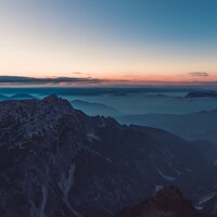 Requiem to Relax - Oasis of Meditation & Meditation Zen & Rain Sound Studio