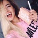 mary_eclair_09