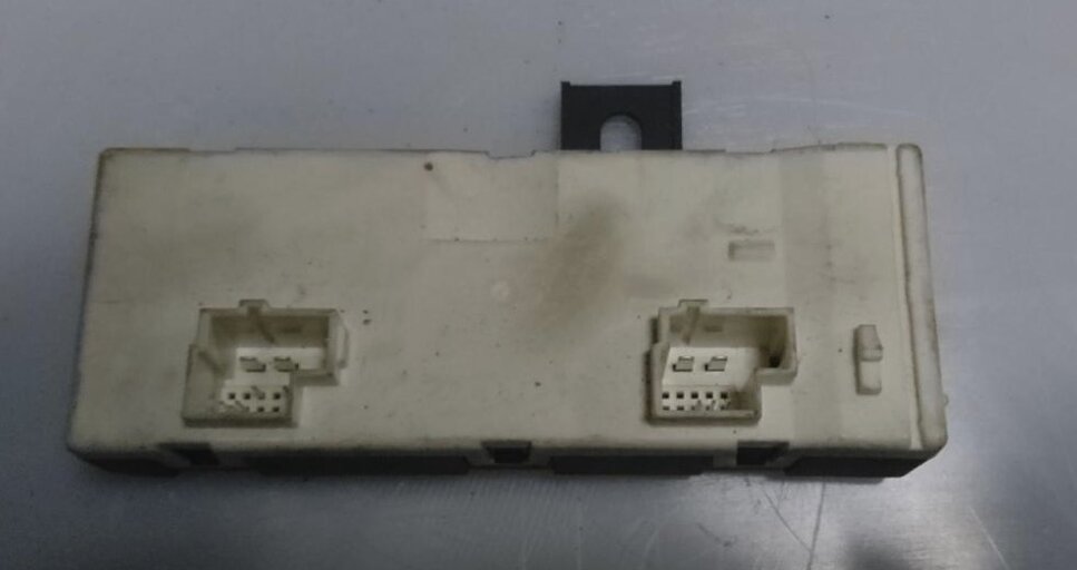 A2139004711_.jpg