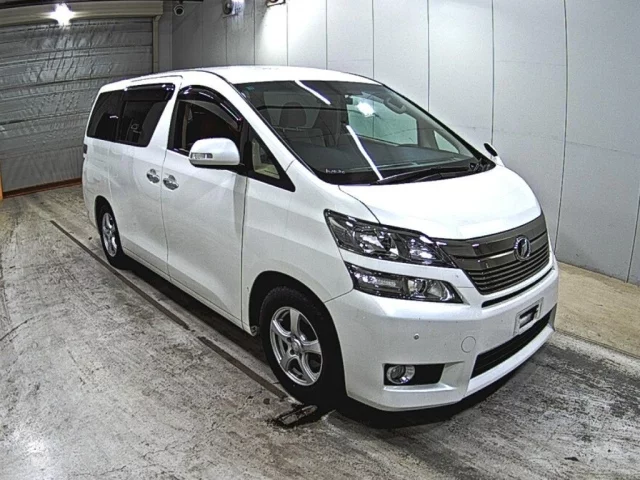 Toyota Vellfire Лот № 2014