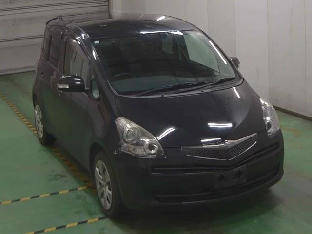 Toyota Ractis Лот № 2009