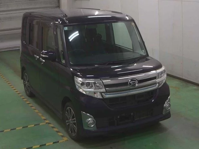 Daihatsu Tanto Лот № 2014