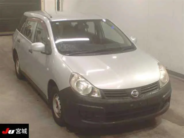 Nissan Ad Лот № 2014