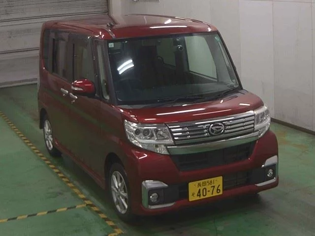 Daihatsu Tanto Лот № 2017