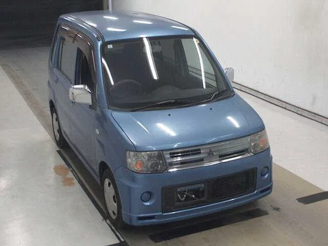 Mitsubishi Toppo Лот № 2009