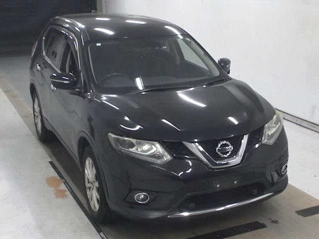 Nissan X-Trail Лот № 2015