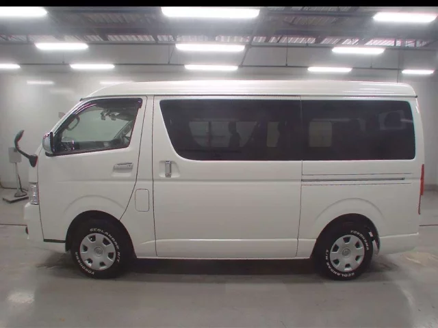 Toyota HiAce XH10 Рестайлинг